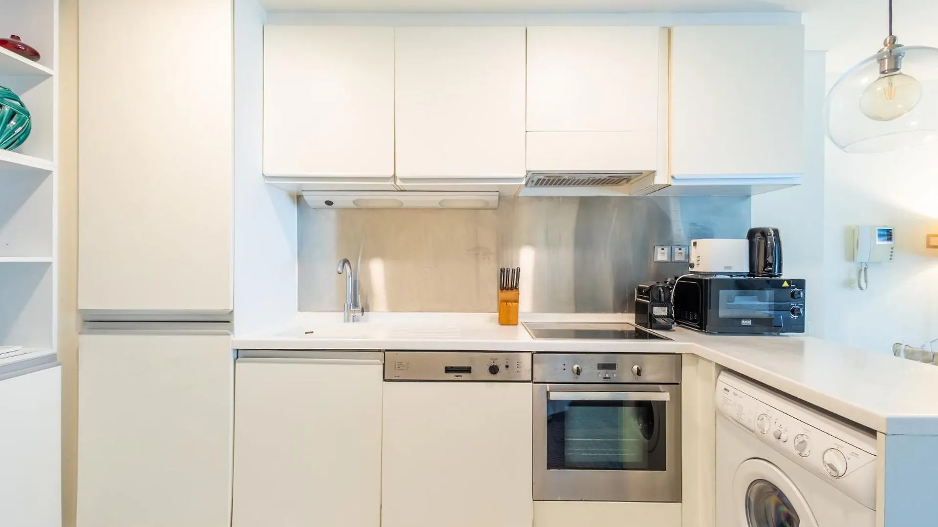 Superhost Emaar Residences Fashion Avenue - Address Dubai Mall Studio'S & 1 Br 0*,  United Arab Emirates